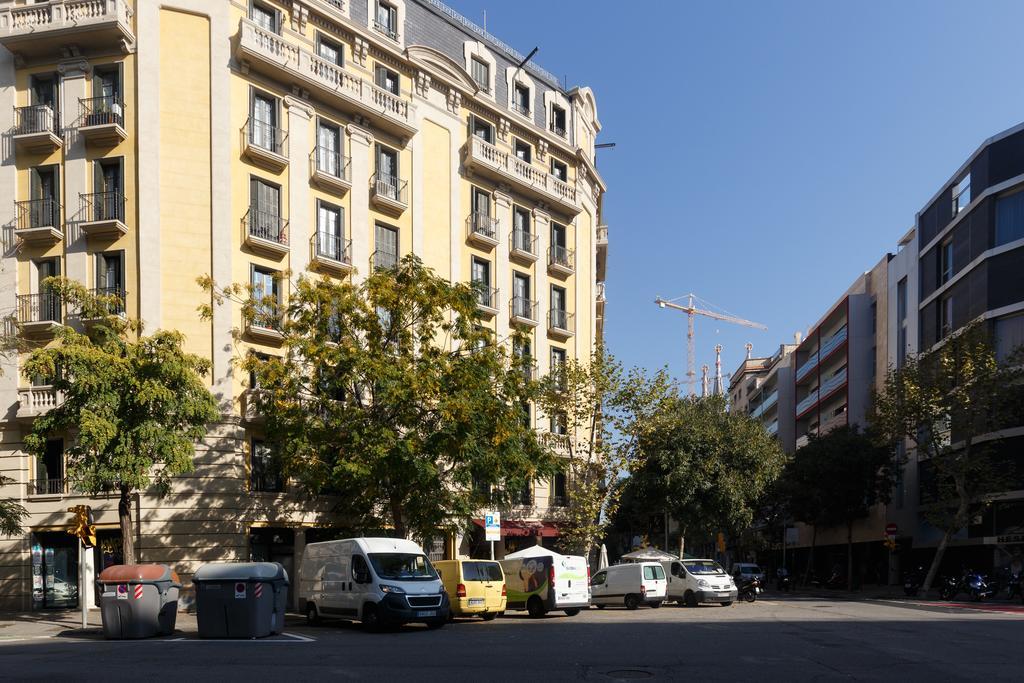 Barcelona 54 Apartment Rentals Экстерьер фото